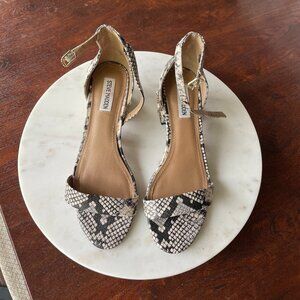 Steve Madden Snakeskin Low Heel with Studs